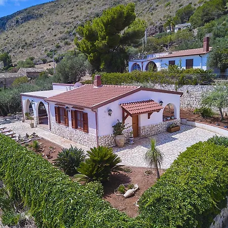 וילה Where The Sun Rises